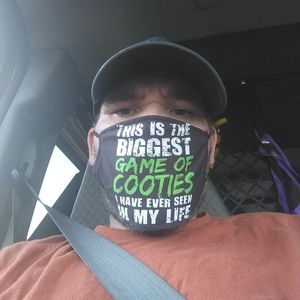 Meet your Posher, Levi